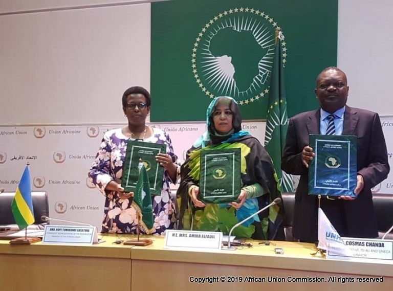 Left to right: Amb. Hope Tumukunde Gasatura, Permanent Representative of the Republic of Rwanda to the African Union; H.E. Mrs. Amira Elfadil, Commissioner for Social Affairs and Special Envoy of the Chairperson on the Situation of Stranded Migrants and Refugees in Libya; and Mr. Cosmas Chanda Representative of UNHCR to the AU and UNECA