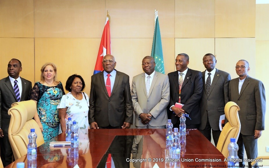L'Amb. Kwesi Quartey a reçu S.E. Salvador Valdes Mesa