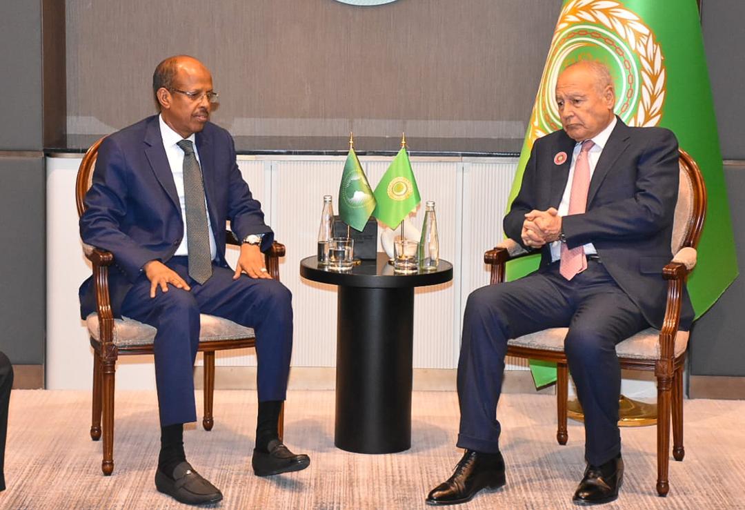 AUC Chairperson held a productive meeting with H.E. Ahmed Aboul Gheit, Secretary-General of the League of Arab States