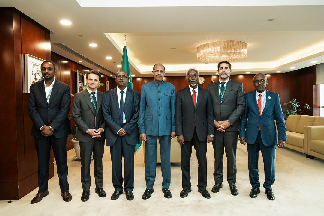 Le Président de la Commission de l’UA reçoit une délégation de la Fondation African Sovereign Carbon Registry