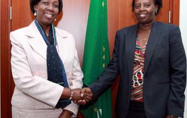 AU Commissioner and AGRA President discuss strategic partnership