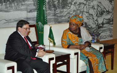 AUC Chairperson in Discussion with Cuban Foreign Affairs Minister