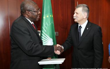 H.E. Kwesi Quartey meets the Speaker of the Hungarian National Assembly