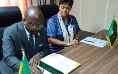The Gabonese Republic signs three new African Union Treaties in Niamey