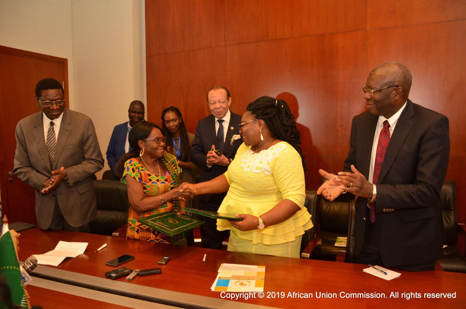 African Union Commission signs an MOU with the Coalition on Media