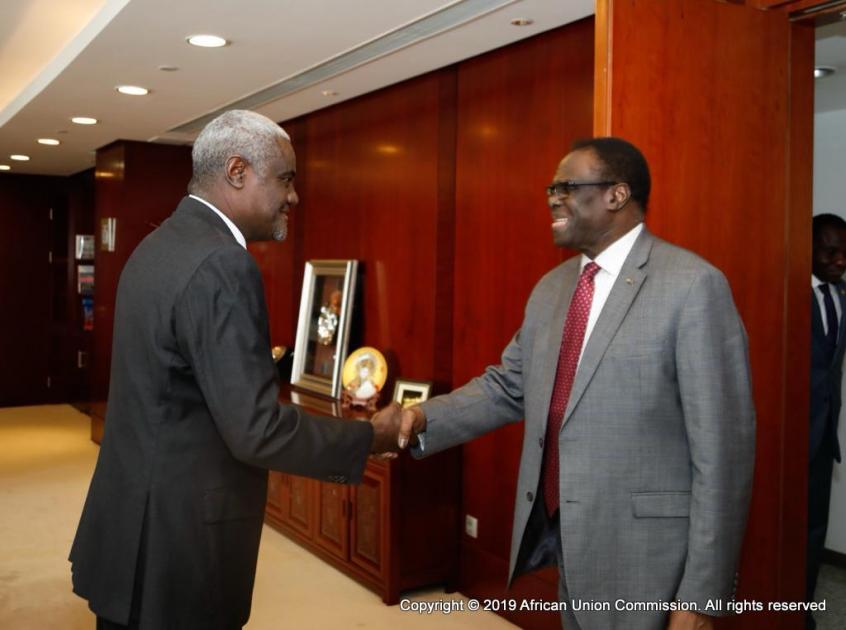  S.E. Moussa Faki Mahamat, Président de la CUA, réunion avec S.E. Michel Kafando