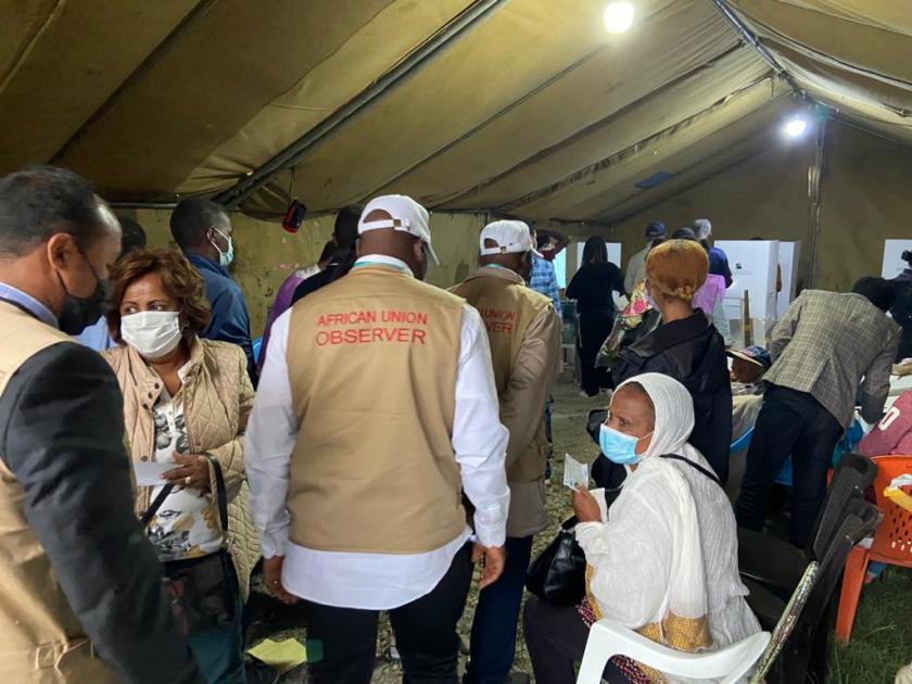 Long queues observed in some polling stations even at closing time. NEBE officials assured that all voters on the line at close of polls will be given opportunity to cast ballots.