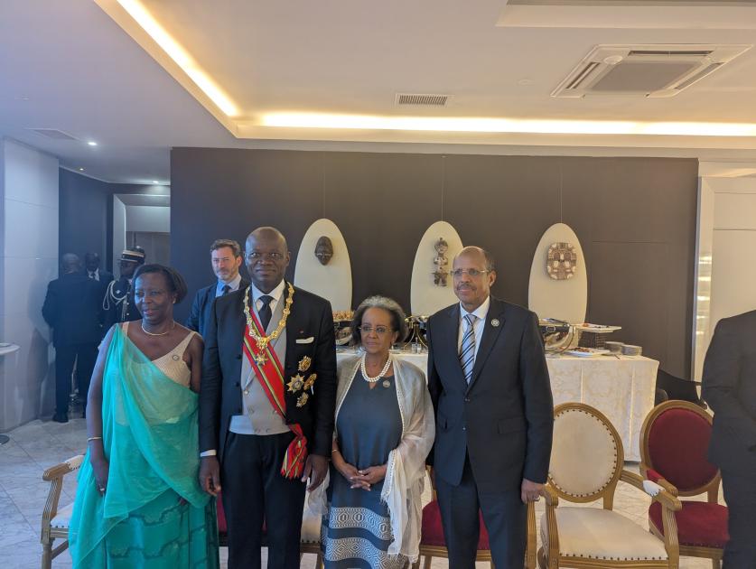 Group photo with the President of the Republic of Gabon