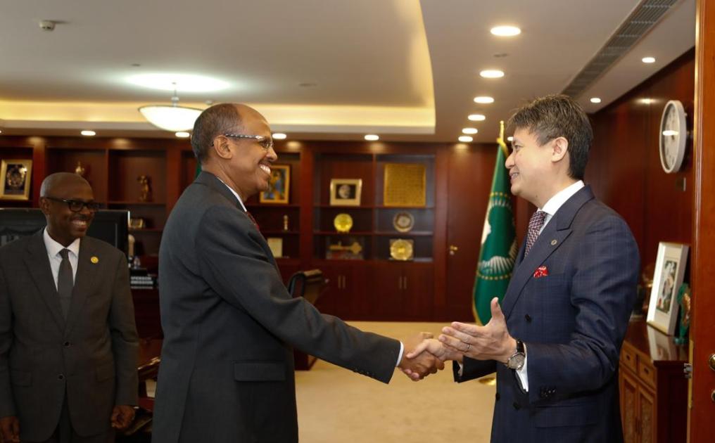 AUC Chairperson held a productive meeting this morning with the WIPO Director General, Mr. Daren Tang