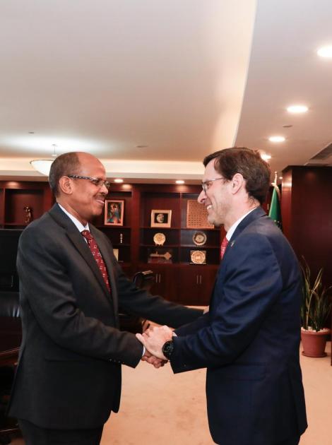 AUC Chairperson received H.E. Alejandro Ives Estivil Castro, Ambassador of Mexico to Ethiopia and Representative to the AU